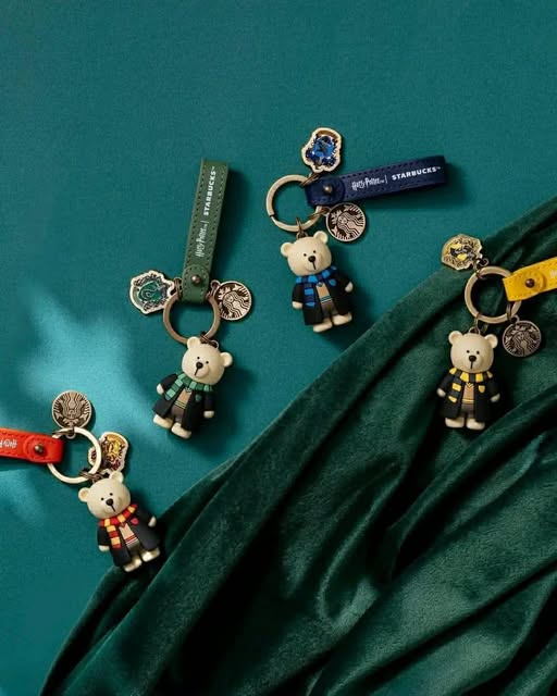 Starbucks Harry Potter Hogwarts Bearista Keychain Stoppers