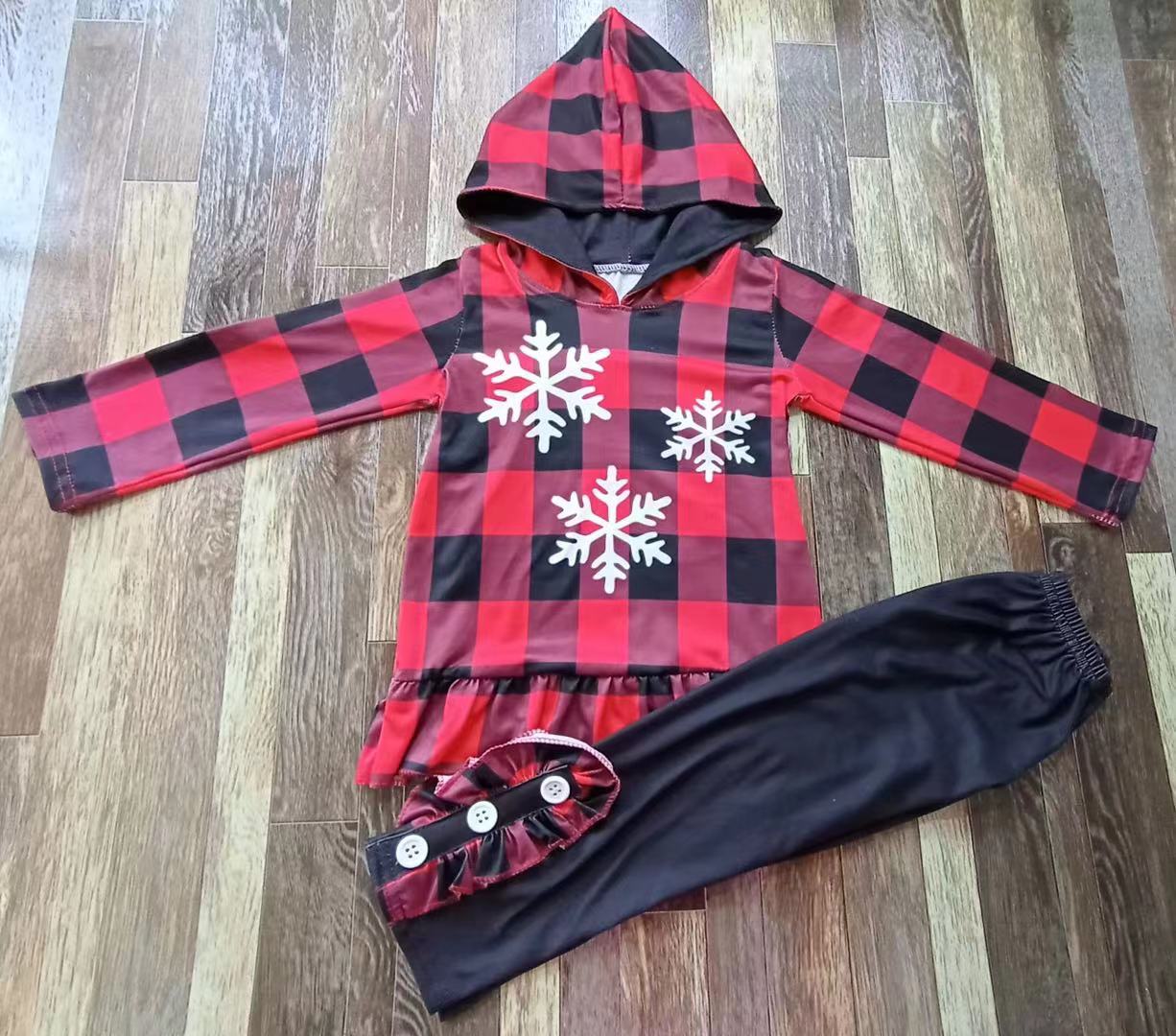 Girl's Plaid Snowflake Outfit